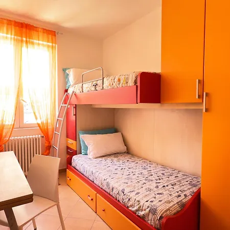Garage E Posto Auto - Relax A 150 Mt Dal Mare Lejlighed *