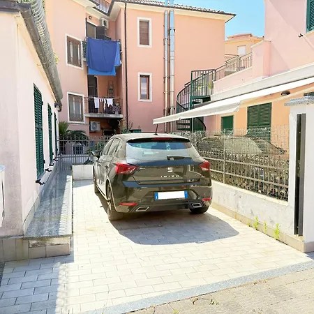 Garage E Posto Auto - Relax A 150 Mt Dal Mare Apartment Borgio Verezzi