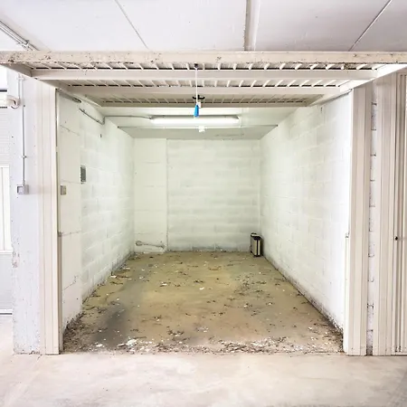 Garage E Posto Auto - Relax A 150 Mt Dal Mare Appartement