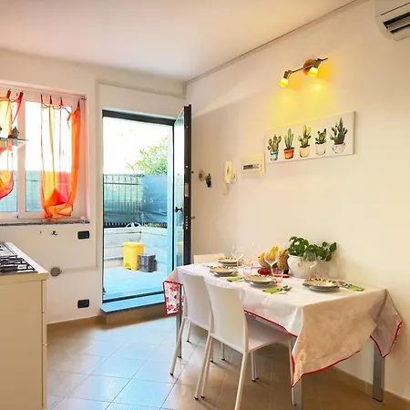 Appartement Garage E Posto Auto - Relax A 150 Mt Dal Mare Borgio Verezzi